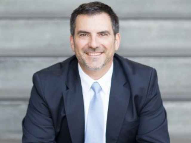 Nick Lamparell
